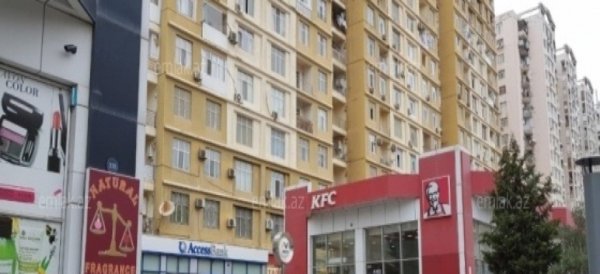 `KFC Azerbaijan`: Müştəri sözü keçərli deyil... - Nə verirlərsə... YE GETSİN!