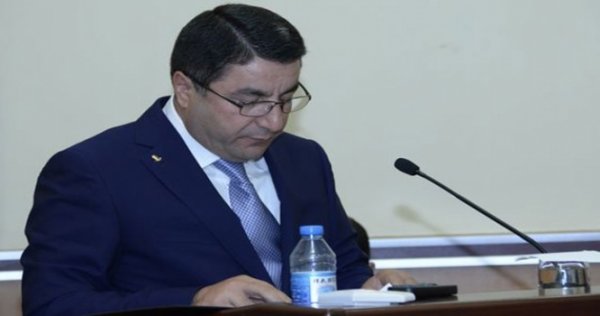 Sabiq məmurun geri almağa çalışdığı əmlakların siyahısında nələr var? - TƏFƏRRÜAT