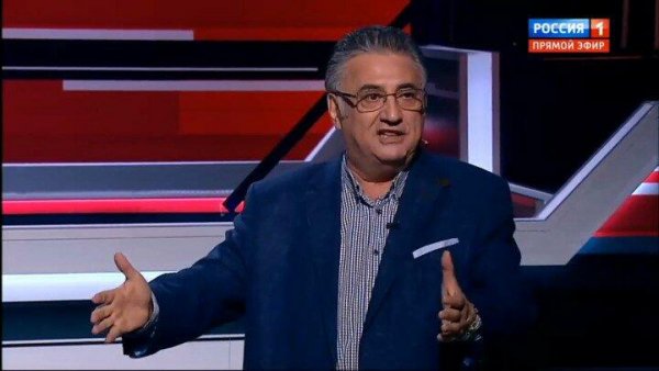 Rusiya artıq anlayır: Paşinyan “gedir”…