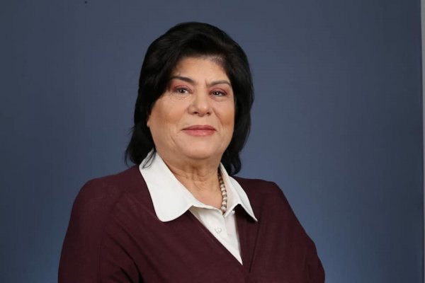 Flora Xəlilzadə təqaüdə göndərilib? - Özü AÇIQLADI