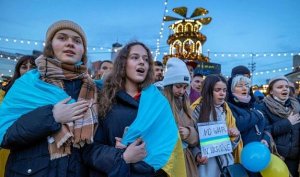 Qaçqına çevrilən ukraynalıların sayı açıqlandı