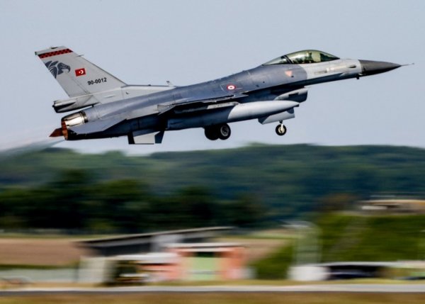 Konqresi Türkiyəyə “F-16”ların satışı ilə bağlı müqaviləni TƏSDİQLƏDİ