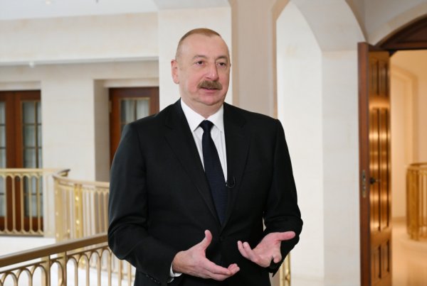 Mühüm məqamlara aydınlıq gətirən müsahibə