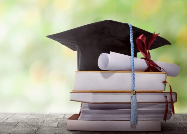Şəhid ailəsinin üzvləri özəl universitetlərdə təhsil haqqından azad edildi