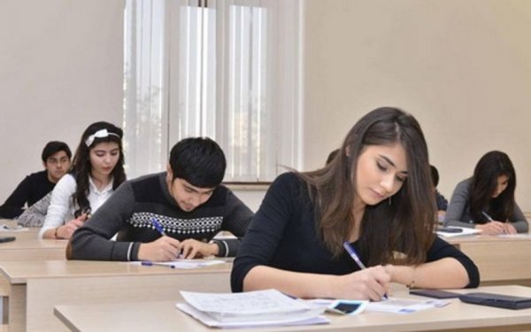 Qəbul imtahanının 2-ci cəhdinə qeydiyyat davam edir