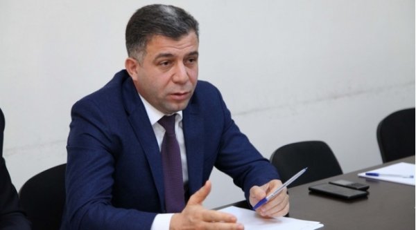 "Gəl açıqlama ver və üzr istə əməkdaşından..." - hüquq müdafiəçisindən ÇAĞIRIŞ
