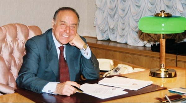 Ulu Öndər hər zaman öz andına sadiq qalıb