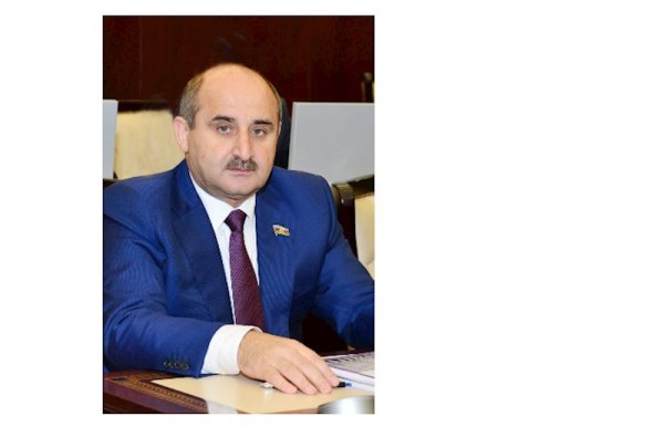 Çingiz Qənizadə prokurorluq işçilərini təbrik etdi