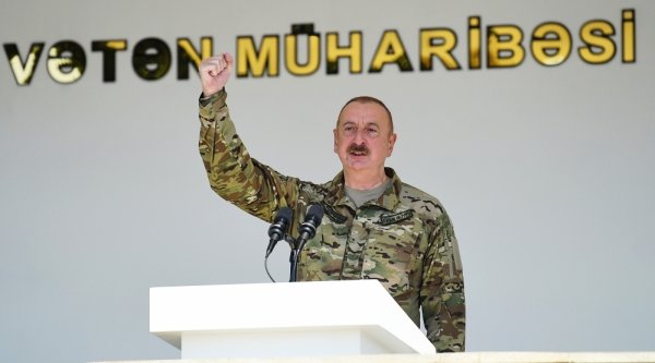Prezidentin siyasi peşəkarlığı  uğurların əsasında durur