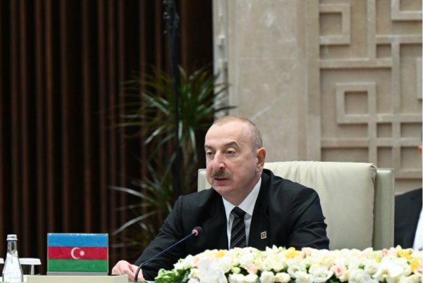 Dərin tarixi əlaqələrə əsaslanan dostluq