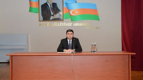Elşən Salahov vəzifəsini görəv deyil, fürsət hesab edir? - Camaat narazıdır... TROLLARSA MƏMNUN!
