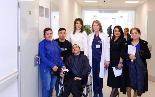"BUTA" xüsusi qayğıya ehtiyacı olan uşaq və yeniyetmələrə dəstək İctimai Birliyinin təşkilatçılığı ilə tibbi aksiya keçirilib - FOTO