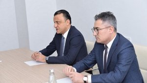Vüqar Qurbanov Azər İsmayılovu niyə işdən çıxardı? -Özünə rəqib görürdü