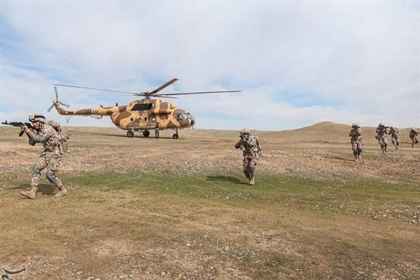 SEPAH İranın qərbində hərbi təlimlər keçirir