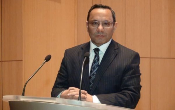 Səmyar Abdullayev oğlunu Harvardda oxudur:Gözdən əlillərin pulları hesabına...