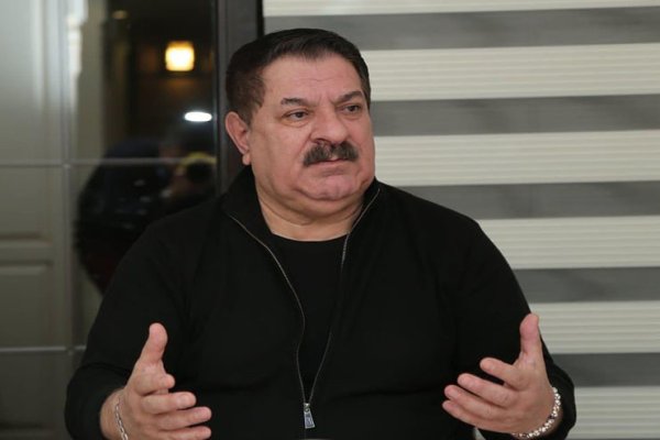 Adama deyərlər,sən kimsən?