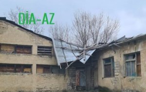 Cəlilabadda Şəhidin adını daşıyan məktəbə baxın: BURDA HƏLƏ DƏRS KEÇİRLƏR... - AÇIQ TƏHLÜKƏ!!!