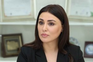 Bakıda xanım direktordan ŞOK ADDIM: Bahalı maşınını satdı və... - İDDİA
