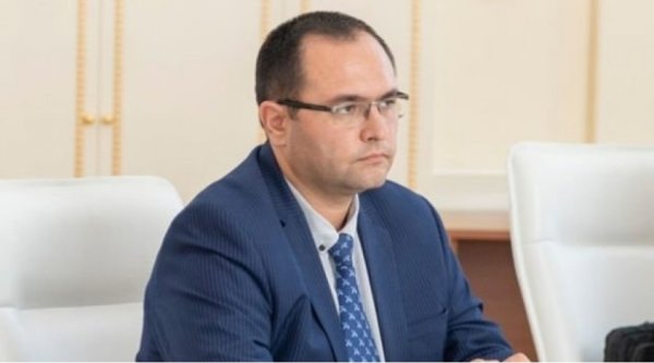 ﻿ Kənd Təsərrüfatı Nazirliyinin rüşvət üstündə tutulan əməkdaşları niyə sərbəst buraxılıblar? - İLGİNC FAKTLAR...