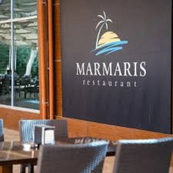 Bakıda məşhur Marmaris restoranında biabırçılıq- Xidmət və yeməklərdən şikayət