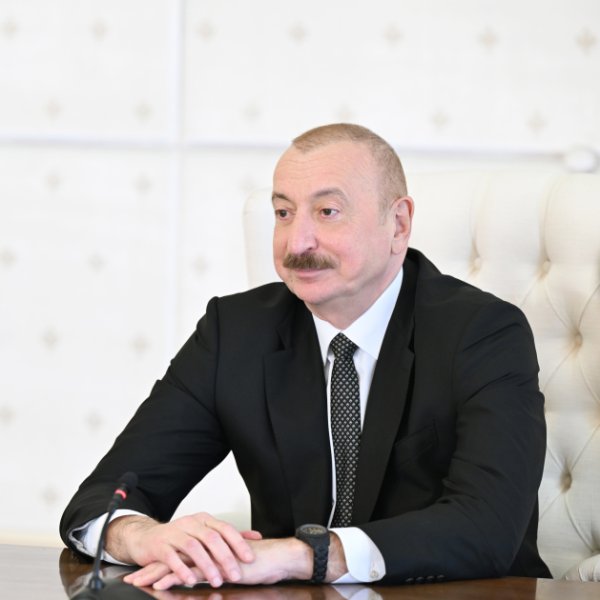 İdman gənclərin tərbiyəsində mühüm rol oynayır