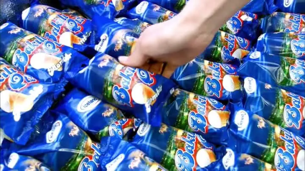 “Bakılı Qız” dondurmasında görün nə çıxdı- Video