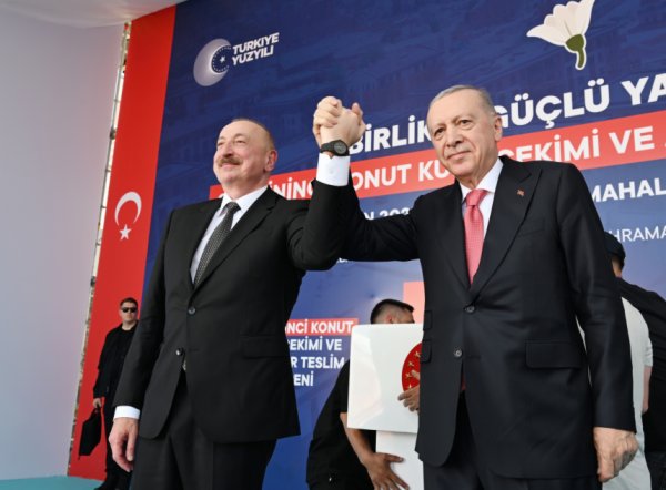 Qardaşlığının və həmrəyliyin əsl nümunəsi