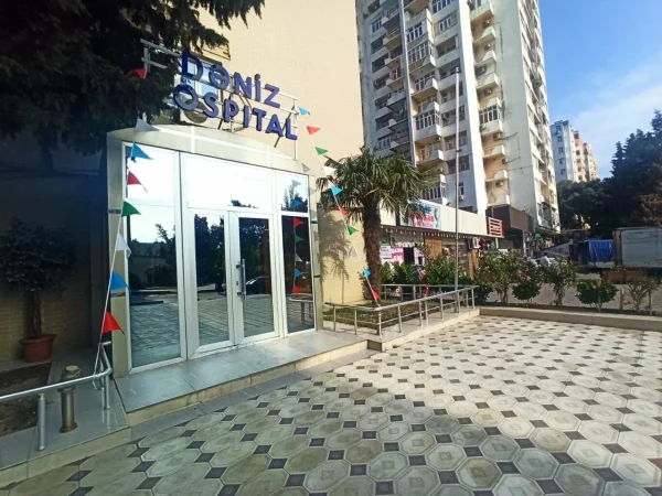 “Dəniz” Hospitalında estetik əməliyyat üçün qızılları girov alındı…-Şikayət