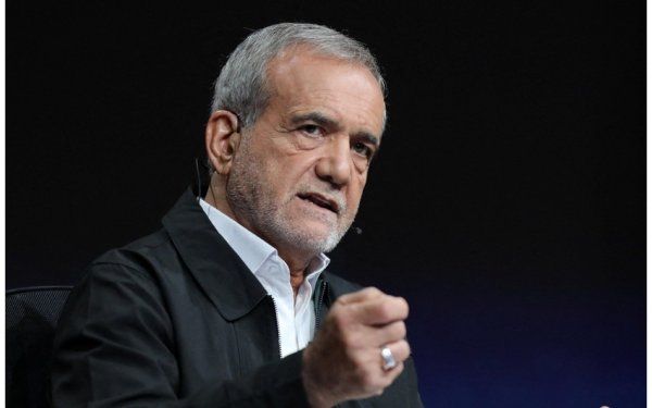 Pezeşkian AEBA ilə əməkdaşlığın dayandırılması haqqında qərar verib