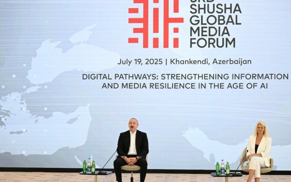 Beynəlxalq mətbuat 3-cü Şuşa Qlobal Media Forumuna geniş yer ayırıb