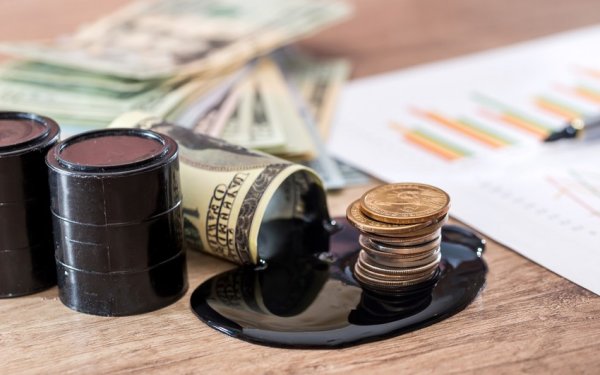Azərbaycan neftinin qiyməti 70 dolları ötüb