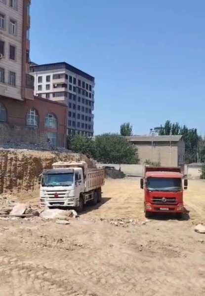 Binəqədi rayonunda Zaur adlı iş adamı sakinlərin dincliyini pozur-Şikayət