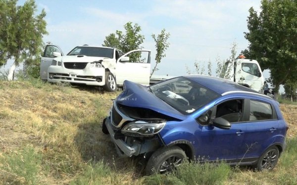Naxçıvanda iki avtomobil toqquşub, dörd nəfər xəsarət alıb