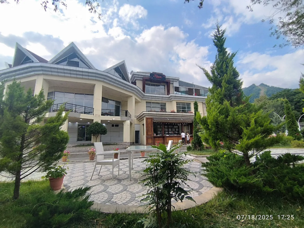 Qəbələdə “Köşəm” restoranında turistləri necə aldadırlar? -Fotofakt