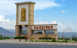 “Cahan Holdinq" və “Saf Ət" MMC-yə qarşı ŞOK İTTİHAMLAR - Naxçıvanda dönərdən kütləvi zəhərlənmənin gerçək səbəbləri /FOTOLAR