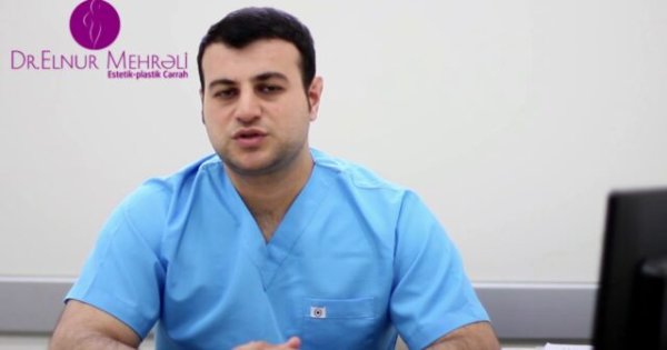 Plastik cərrah Elnur Mehrəlinin asistenti əməliyyat zamanı belə rəqs edir- Video