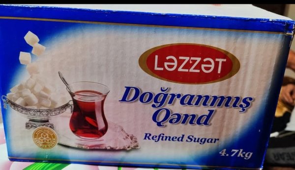 “Ləzzət” doğranmış qənddən dəmir çıxdı