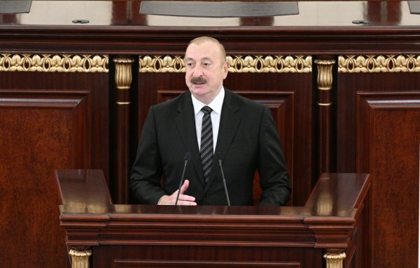 Prezident dilçi alimlərin qarşısında mühüm vəzifələr qoydu