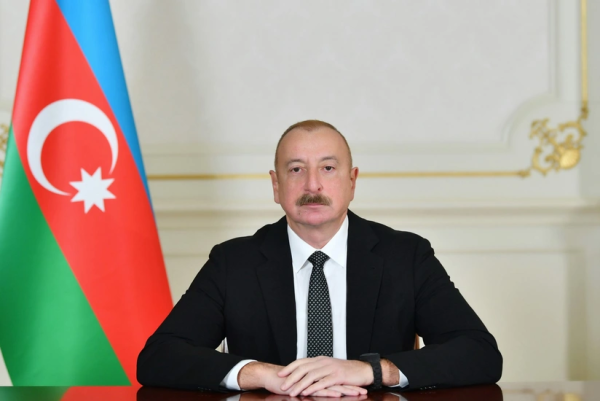 İlham Əliyev Heydər Əliyevin vəfatının ildönümü ilə bağlı paylaşım edib