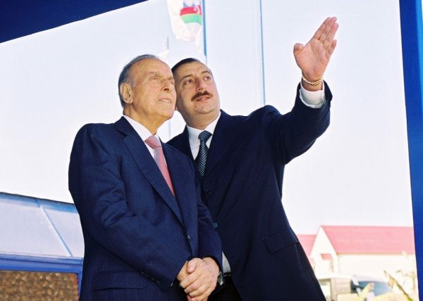 Milli həmrəylik Azərbaycan xalqının ən böyük gücüdür