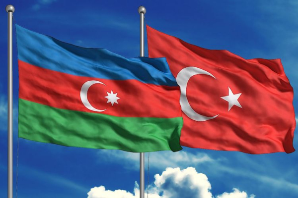 “Best Beef” kolbasalarında zərərli maddələr