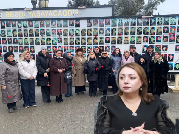 Gəncədəki təhsil problemi: Şəhidlərimizi anmağa nəzarət əksikliyi