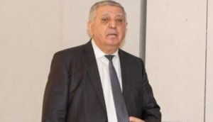 19 ildir icra başçısı olan 80 yaşlı Mübariz Əhmədzadə