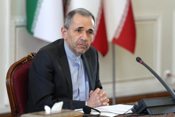 Nazir müavini: İran sanksiyaların ləğvi şərti ilə kompromisə hazırdır