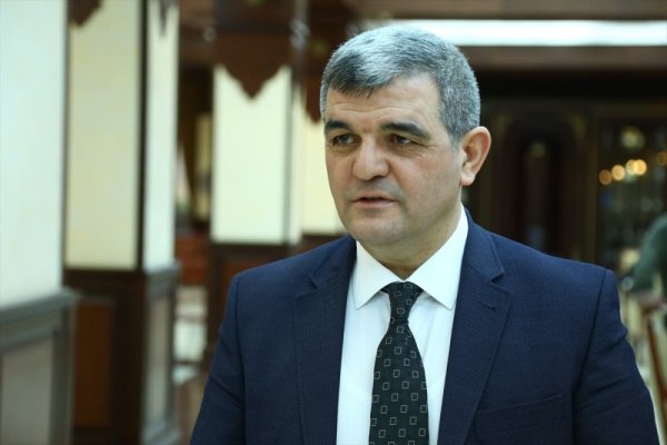 Milli Məclisdə qəzalı binalarla bağlı məsələ qaldırıldı