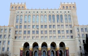 AMEA-nın Memarlıq və İncəsənət İnstitutu dövlətin pulun belə incələyir:"SİNAM" MMC seçimi və cavabsız suallar