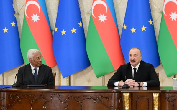 Yeni geosiyasi çağırışlar fonunda strateji enerji diplomatiyası