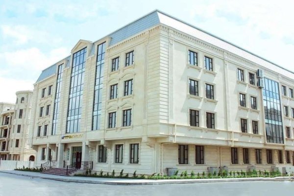 Qərbi Kaspi Universiteti ilə tələbələr arasında QALMAQAL: Nazirlik tələbələrin pulunu ödəməyib?