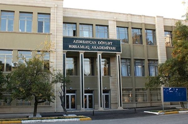 Rəssamlıq Akademiyasında təqaüdlər gecikir? – Rəsmi açıqlama