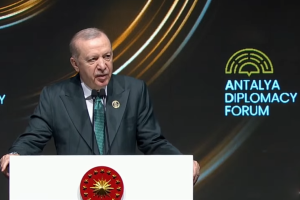 Ərdoğan: Türkiyə Avropa İttifaqına tam üzvlük hədəfini qoruyur
